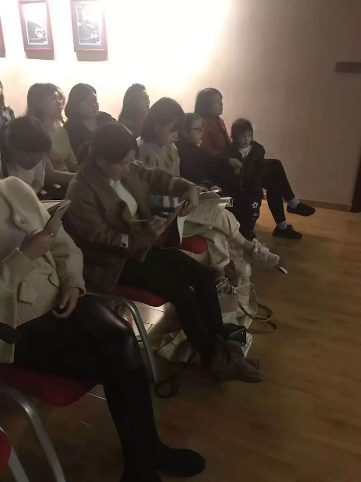AG真人官方网特邀艺术家白志娴