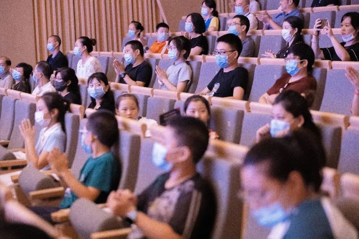 活动报道 | “科技助力，跨越时空”，小鹿纯子携手刘明康共享中日音乐盛宴